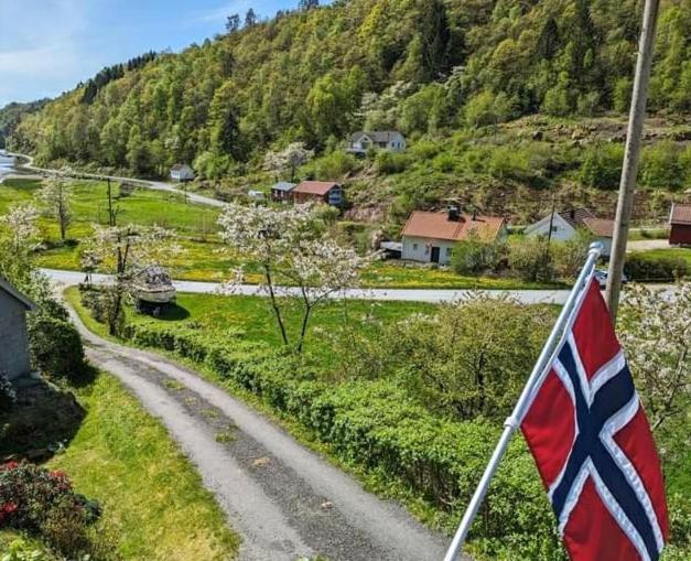 Anneks I Naturskjonne Gitlevag 灵达尔 外观 照片